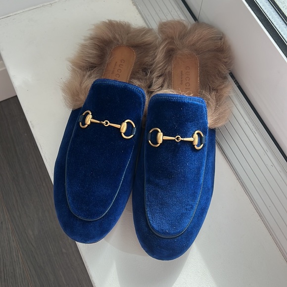 Gucci blue velvet slipper with fur - Picture 3 of 11
